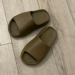 Yeezy slides